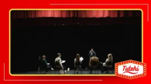 O trabalho da contra-regragem teatral entre atos e cenas
